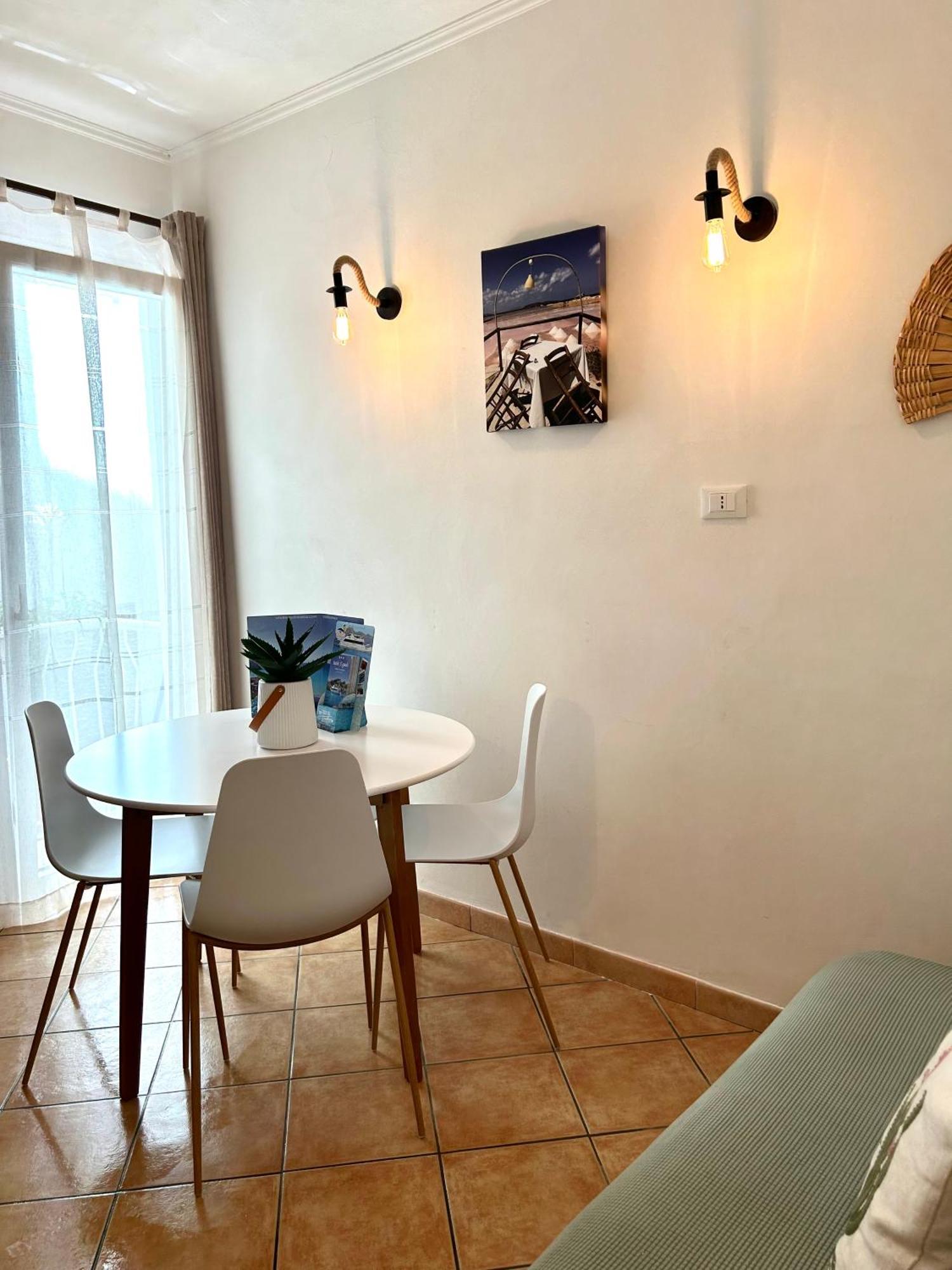 Vicolo 35 Apartments تراباني المظهر الخارجي الصورة